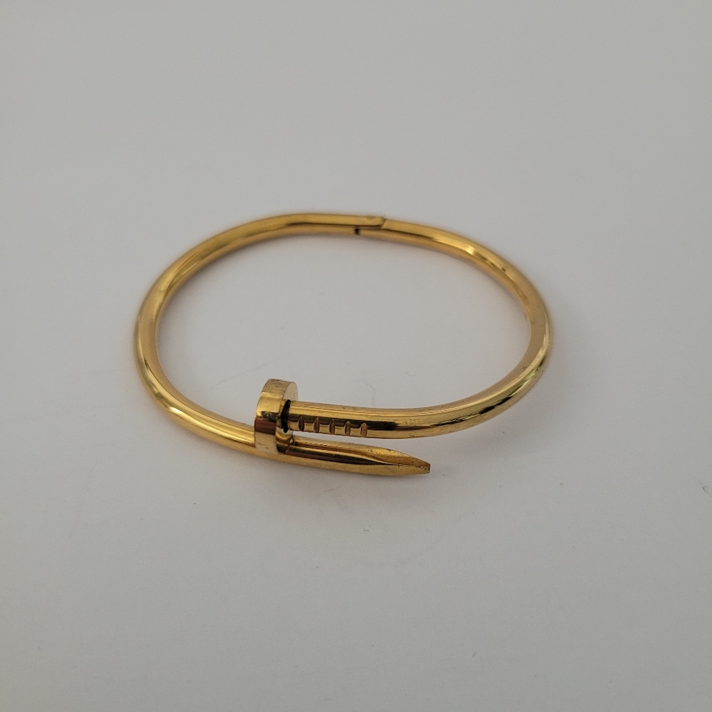 Gold-Tone Nail Design Clamp Bracelet